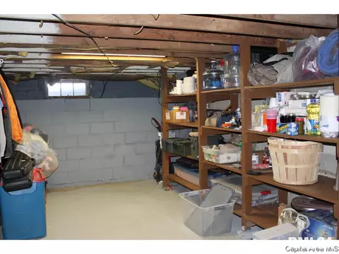7166 E Montgomery Rd, Pawnee, IL 62558 photo 17