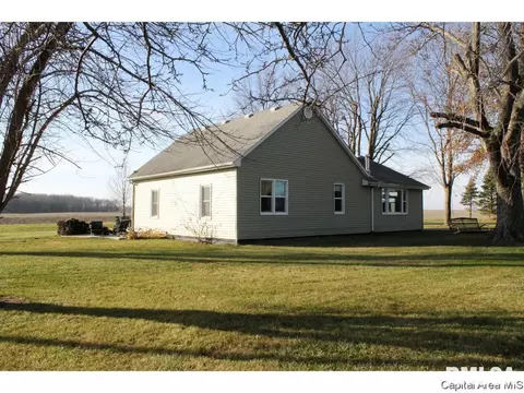 7166 E Montgomery Rd, Pawnee, IL 62558 photo 25