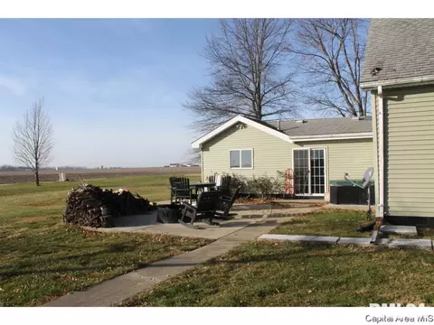 7166 E Montgomery Rd, Pawnee, IL 62558 photo 23