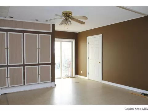 7166 E Montgomery Rd, Pawnee, IL 62558 photo 16