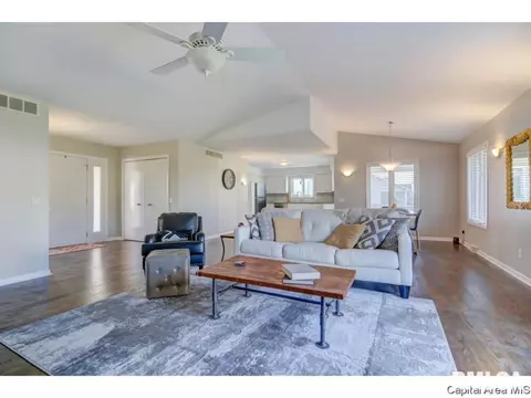 1129 Bridle Path, Springfield, IL 62712 photo 8