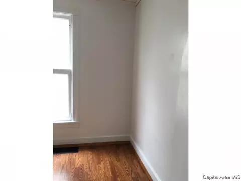 332 S State St, Springfield, IL 62704 photo 14