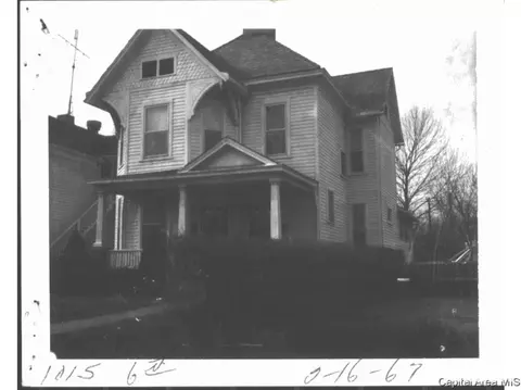 1015 N 6th St, Springfield, IL 62702 photo 8