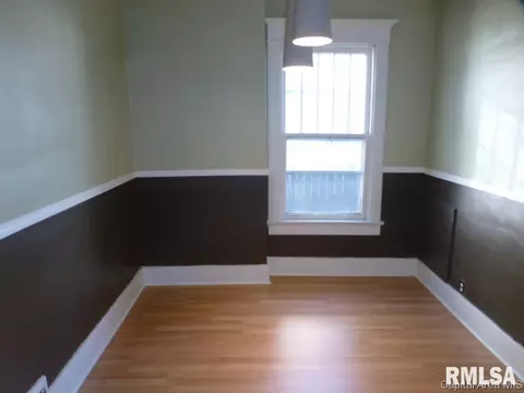 1012 S Walnut St, Springfield, IL 62704 photo 6