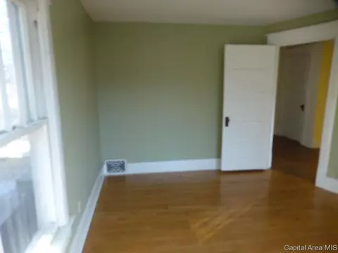 1012 S Walnut St, Springfield, IL 62704 photo 14