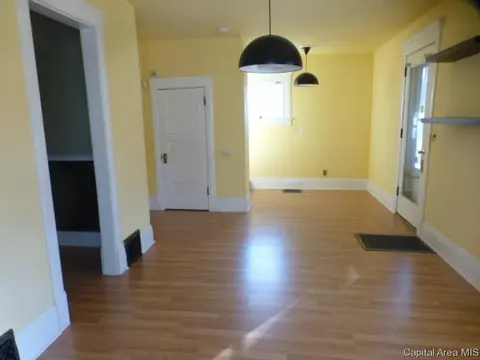 1012 S Walnut St, Springfield, IL 62704 photo 2