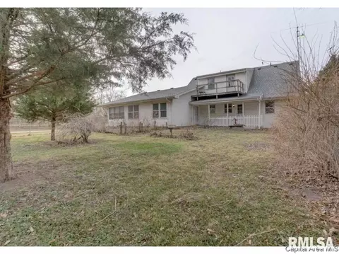 1740 N 32nd St, Springfield, IL 62702 photo 5