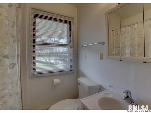 1740 N 32nd St, Springfield, IL 62702 photo 22