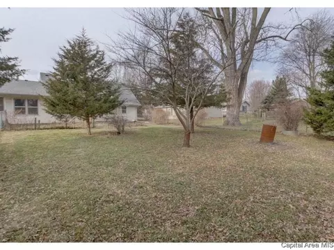 1740 N 32nd St, Springfield, IL 62702 photo 7
