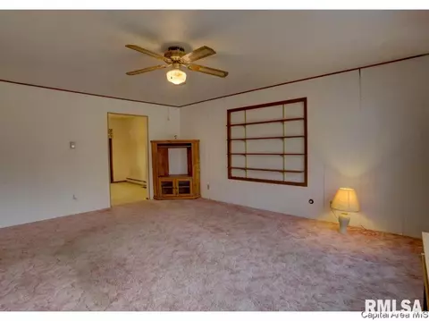 1740 N 32nd St, Springfield, IL 62702 photo 10