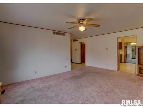 1740 N 32nd St, Springfield, IL 62702 photo 11