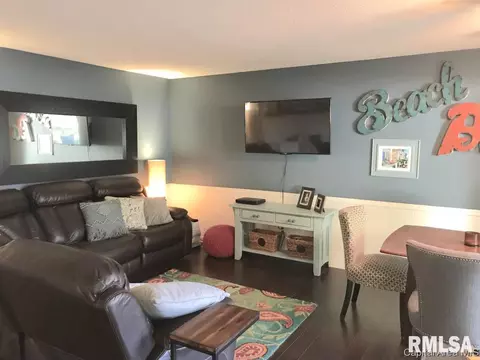 1216 Interlacken Rd, Springfield, IL 62704 photo 8