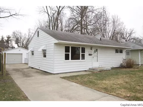 604 E Wood Ave, Springfield, IL 62702 photo 2