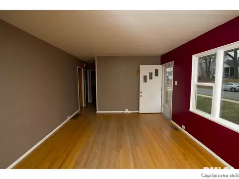604 E Wood Ave, Springfield, IL 62702 photo 7