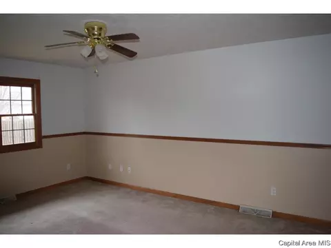 2417 Harrier Rd, Springfield, IL 62711 photo 8