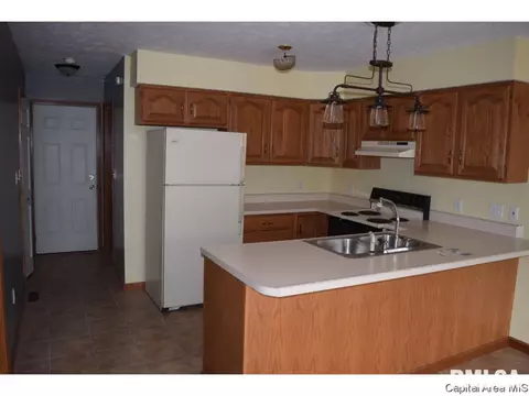 2417 Harrier Rd, Springfield, IL 62711 photo 6