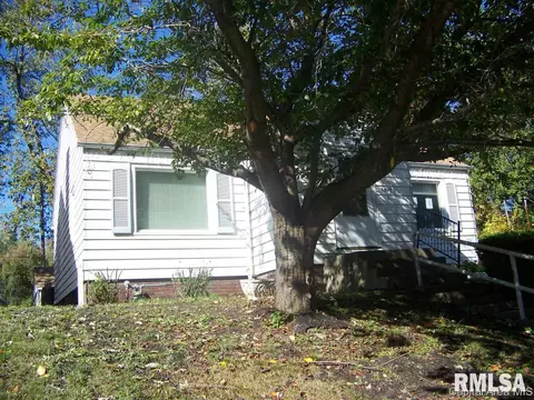 2409 S 5th St, Springfield, IL 62703 photo 1