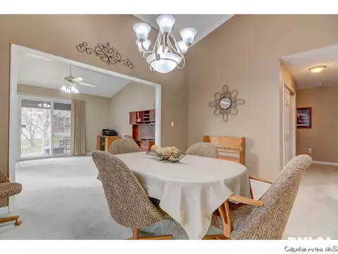 7111 Piper Glen Dr, Springfield, IL 62711 photo 14