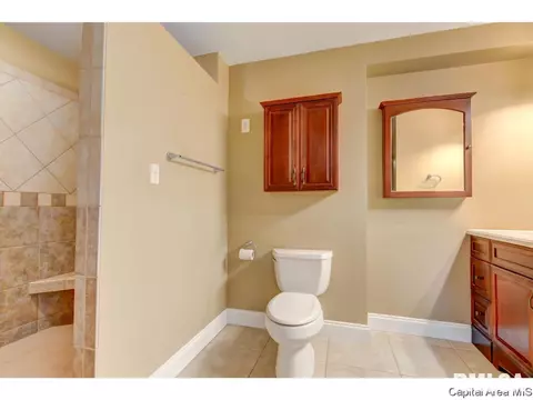 2130 Greenbriar Rd, Springfield, IL 62704 photo 8
