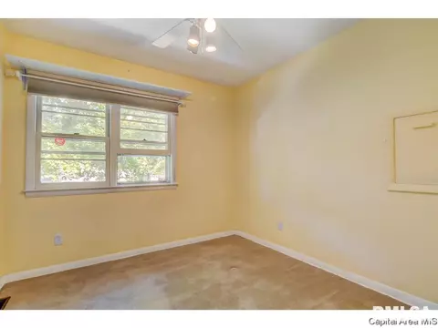 2130 Greenbriar Rd, Springfield, IL 62704 photo 10