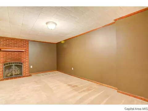2130 Greenbriar Rd, Springfield, IL 62704 photo 11