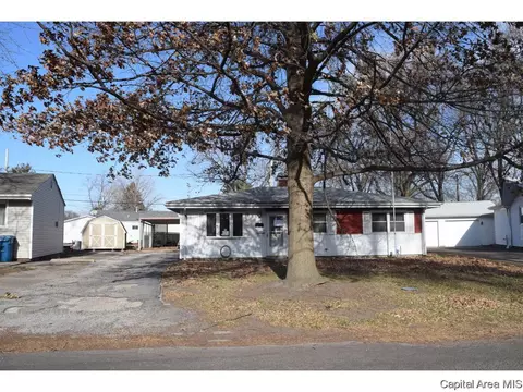 58 Midland Crt, Springfield, IL 62702 photo 2
