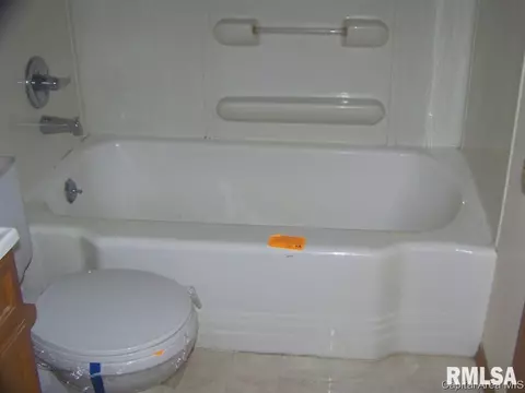 2276 Cincinnati, Springfield, IL 62702 photo 9
