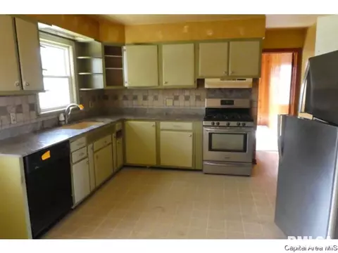 3116 N Grand Ave E, Springfield, IL 62702 photo 4