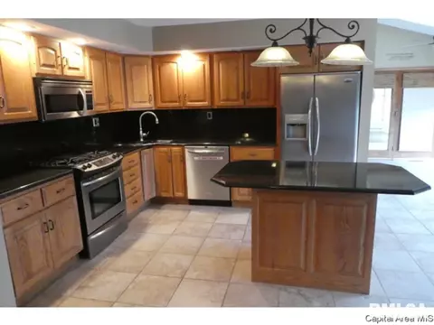 100 Trillium Ln, Springfield, IL 62707 photo 6