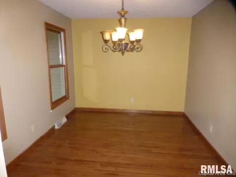 100 Trillium Ln, Springfield, IL 62707 photo 9
