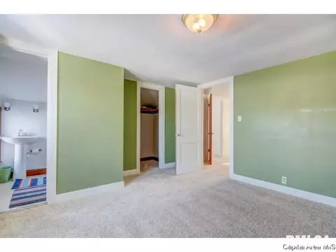 2052 N 5th St, Springfield, IL 62702 photo 22