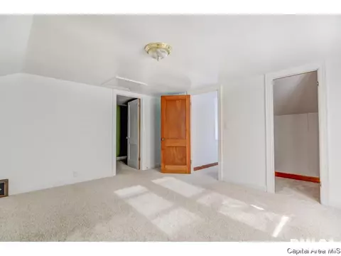 2052 N 5th St, Springfield, IL 62702 photo 26
