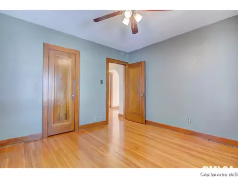 2052 N 5th St, Springfield, IL 62702 photo 20
