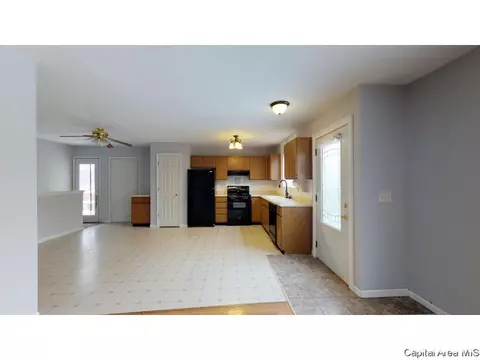 1521 Maureen Ct, Springfield, IL 62702 photo 5