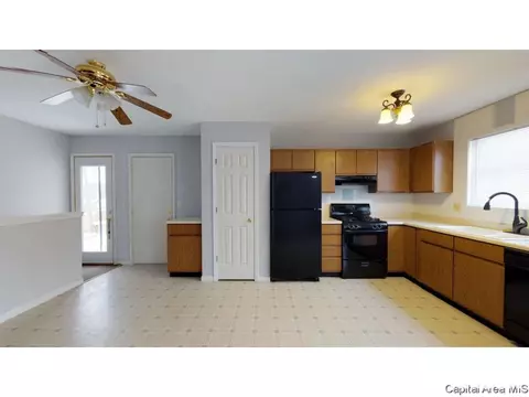 1521 Maureen Ct, Springfield, IL 62702 photo 10