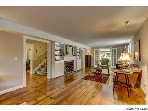 1909 Outer Park Dr, Springfield, IL 62704 photo 14
