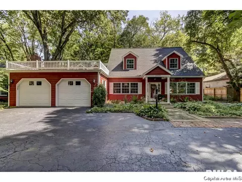 1909 Outer Park Dr, Springfield, IL 62704 photo 1