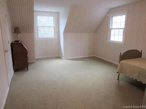 1909 Outer Park Dr, Springfield, IL 62704 photo 22
