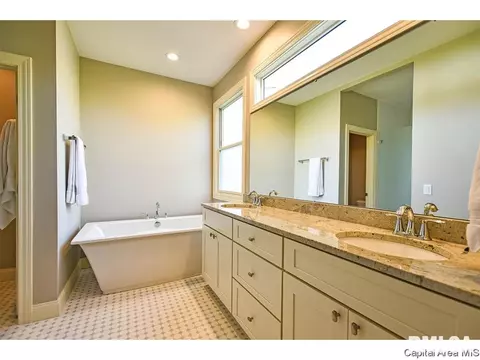 4247 Osage, Springfield, IL 62711 photo 12