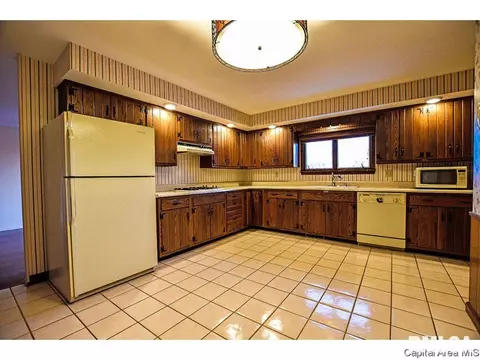53 Greencastle Cir, Springfield, IL 62712 photo 7