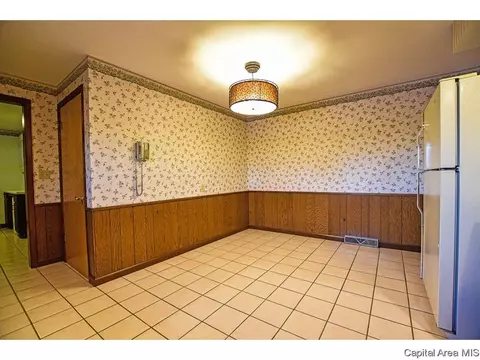 53 Greencastle Cir, Springfield, IL 62712 photo 8