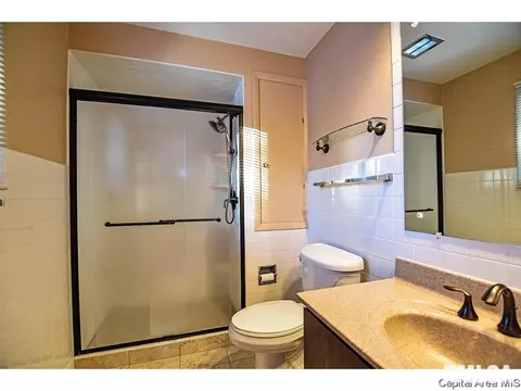 53 Greencastle Cir, Springfield, IL 62712 photo 13