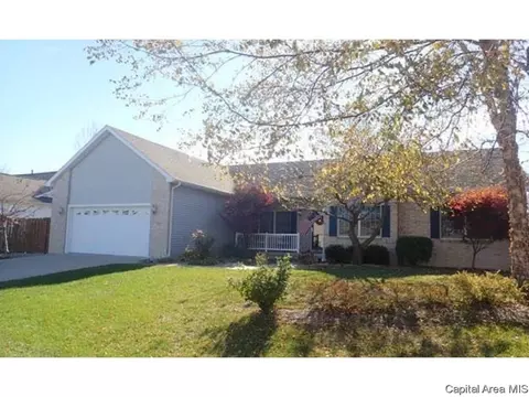 5216 Manhattan Dr, Springfield, IL 62711 photo 1