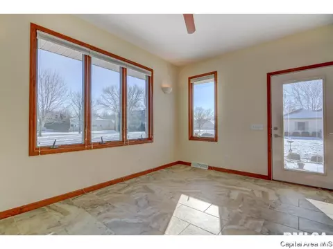 2224 Harbor Lndg, Springfield, IL 62712 photo 24
