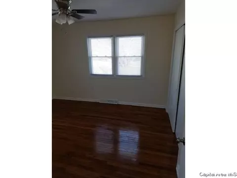 37 Bel Aire Dr, Springfield, IL 62703 photo 5
