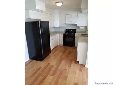 37 Bel Aire Dr, Springfield, IL 62703 photo 4
