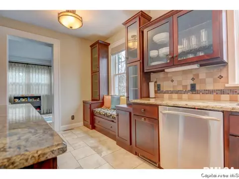 1045 Williams, Springfield, IL 62704 photo 10