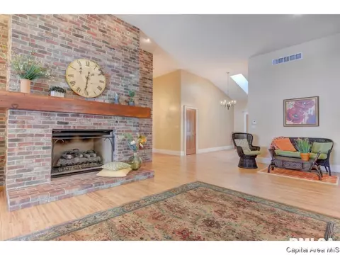 3224 Falcon Pt, Springfield, IL 62711 photo 7