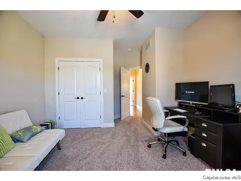 2817 Covered Wagon Trl, Springfield, IL 62711 photo 19