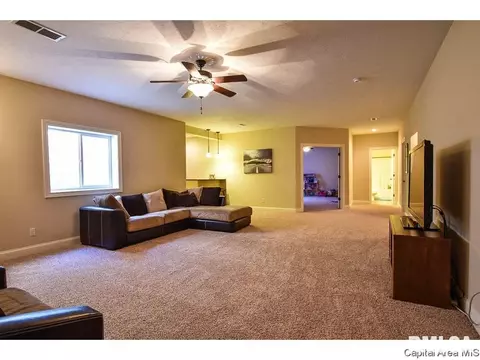 2817 Covered Wagon Trl, Springfield, IL 62711 photo 22